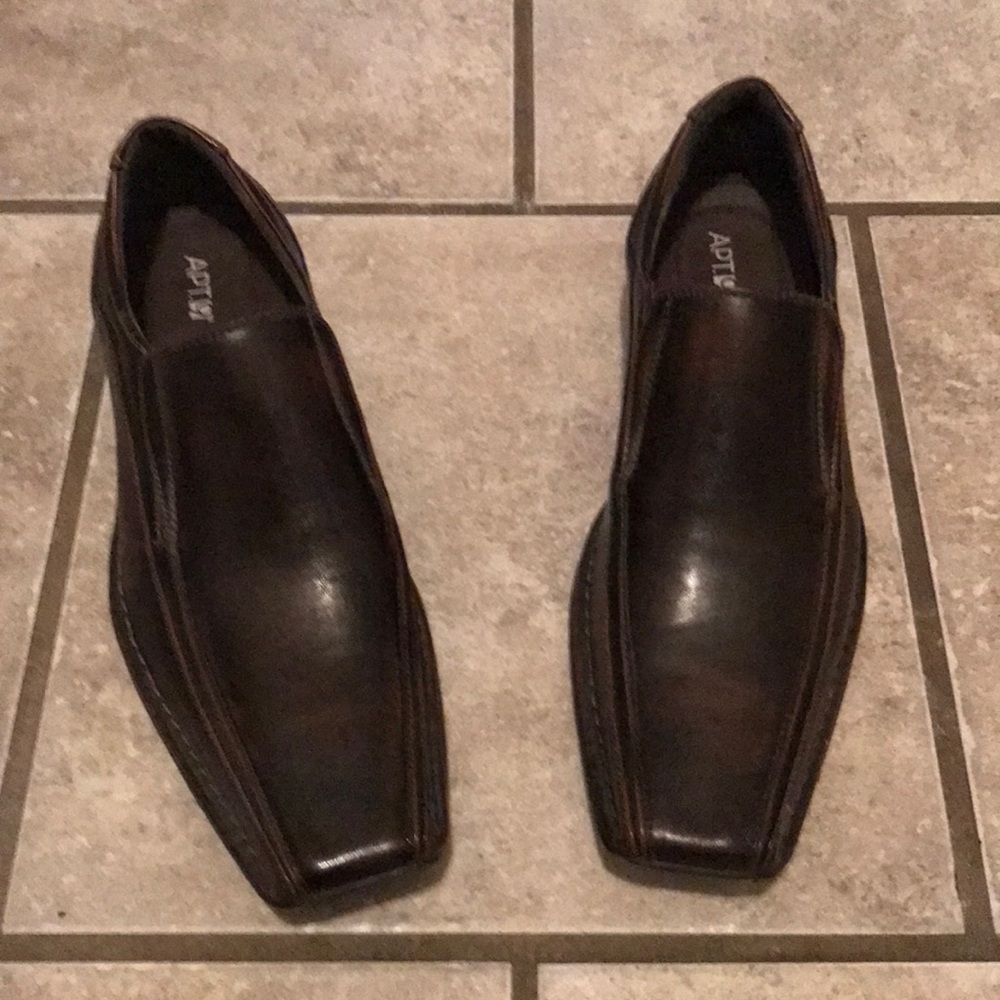 Men’s Apt. 9 Dress Shoe Size 11